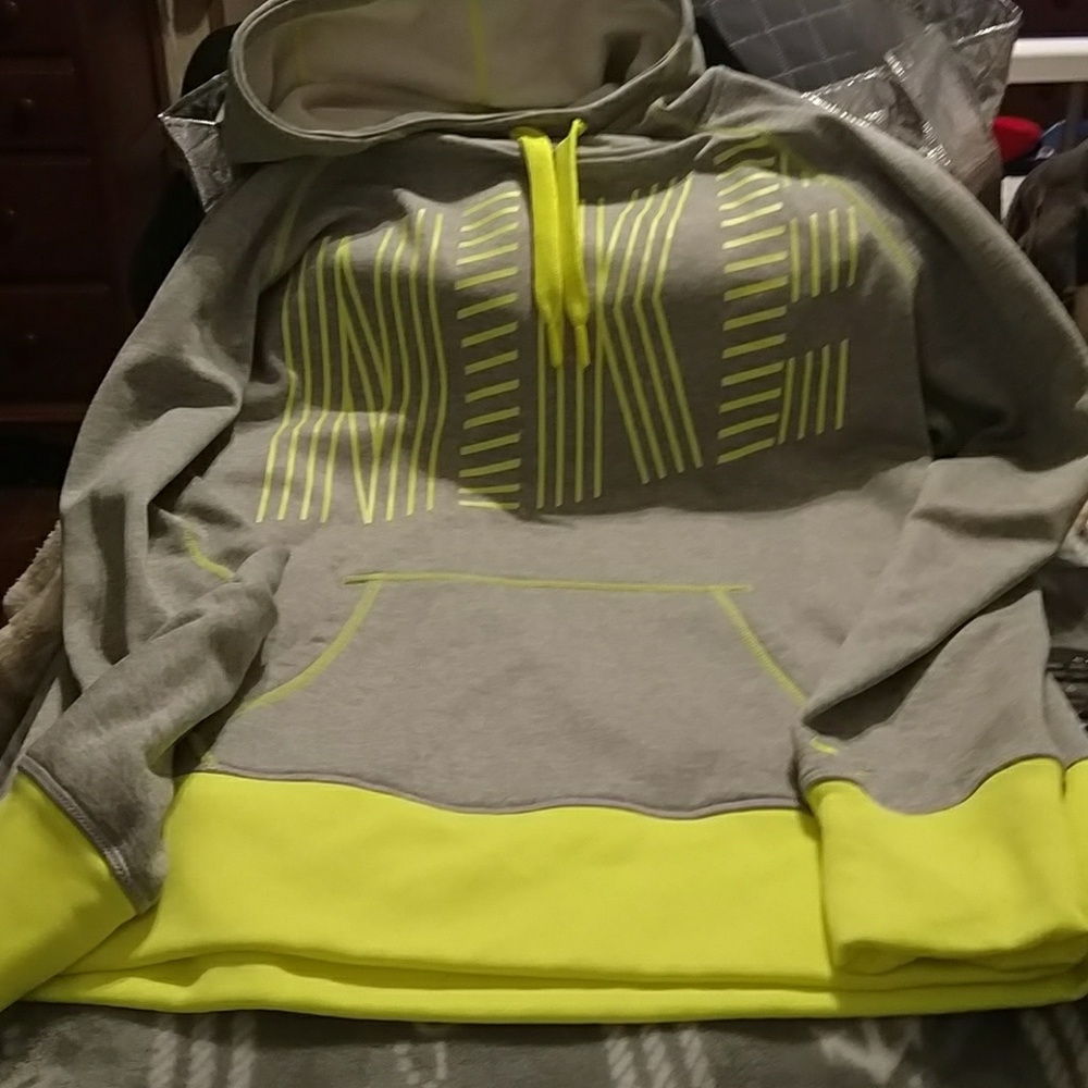 Nike hoodie